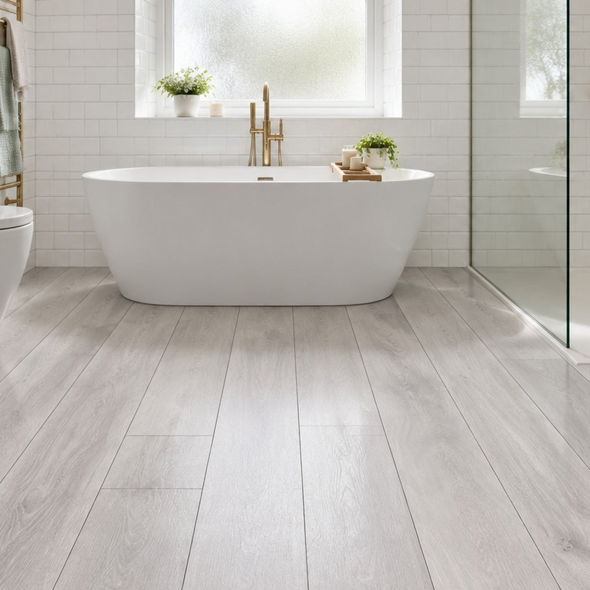 Nordvik Lofoten Frost SPC vinyl flooring laid in a room