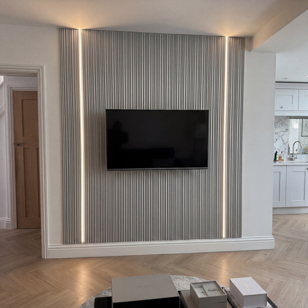 Triangle Venetian Wall Panel — Silver Mist | WPC Cladding