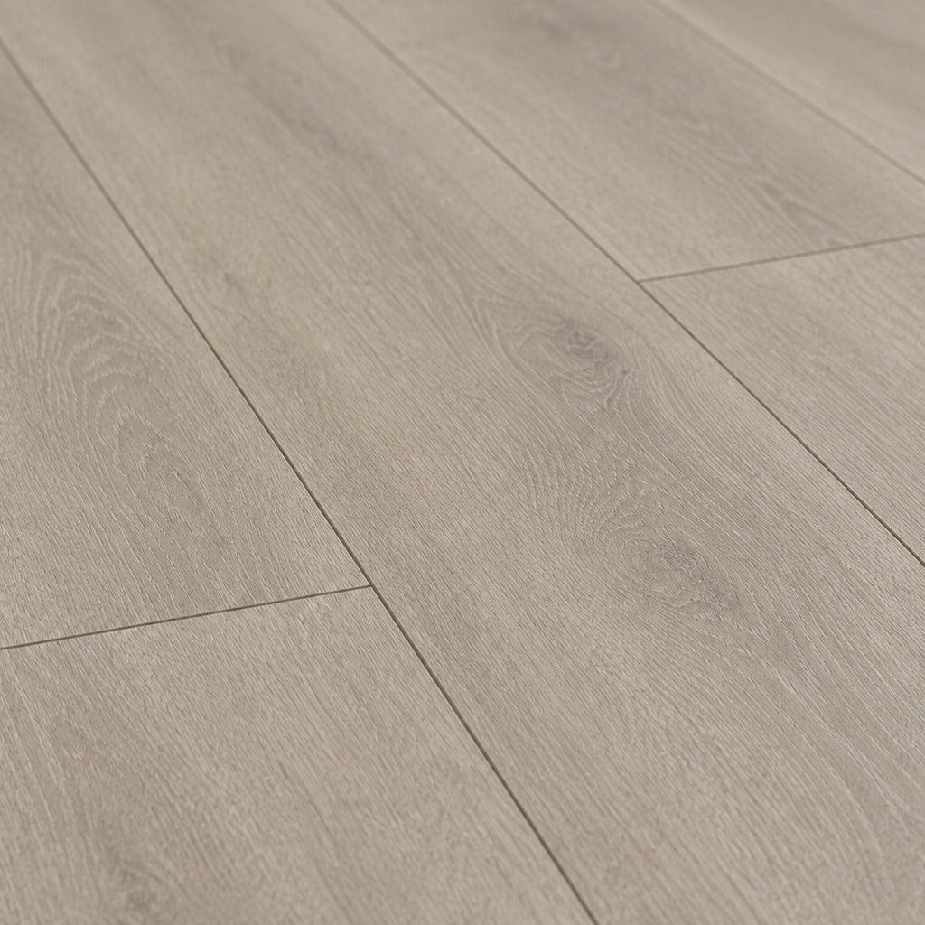 Nordvik Aalborg Linen SPC vinyl plank close-up showing grain and bevelled edges